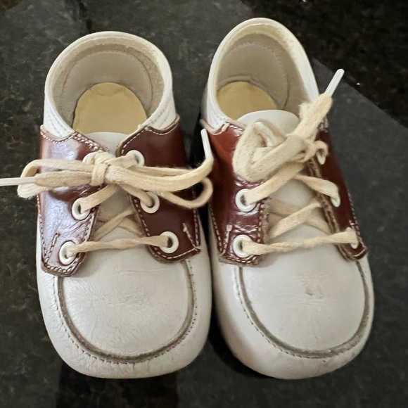 Did - Picture 2 of 4